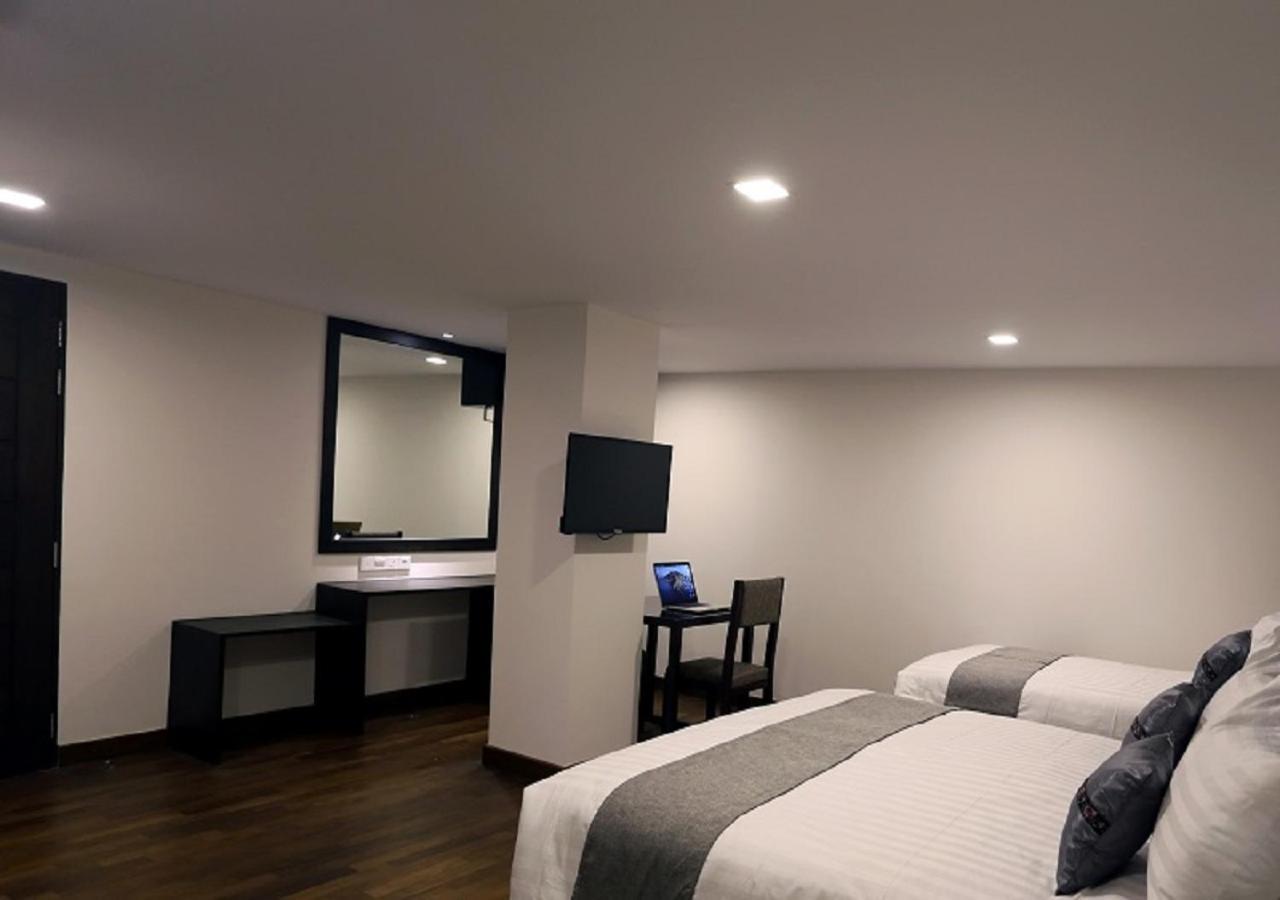 Hotel Scion Янгон Екстер'єр фото